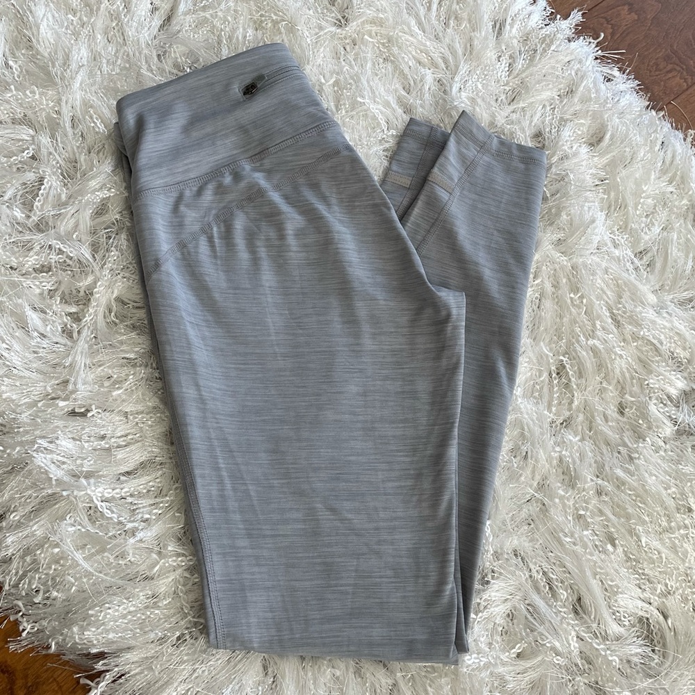 💜 NWOT Old Navy Go Dry Leggings size small